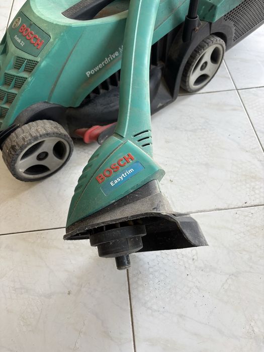 Maquina de cortar relva (electrica) outra de cartar os cantos