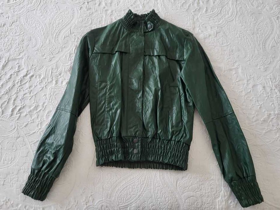 Blusão de pele verde novo Zara