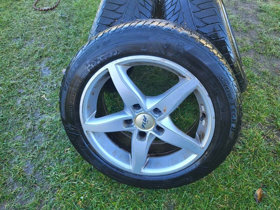 Kpl opon zimowych z felgami opel Insignia 225/50 R17