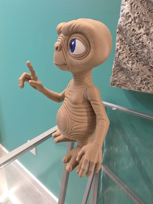 Figura decorativa inspirada no ET 22 cm