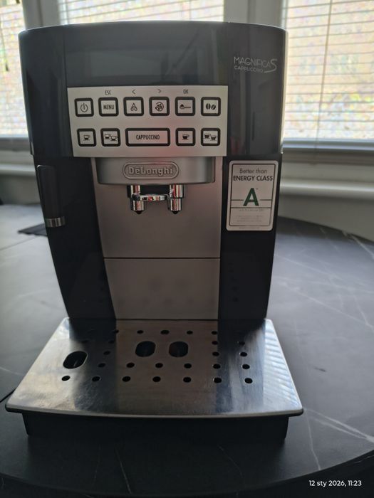 Ekspres do kawy Delonghi Magnifica S Cappuccino
