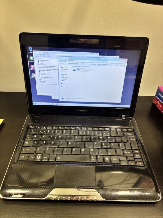 Netbook toshiba T110/117 11 polegadas portatil leve