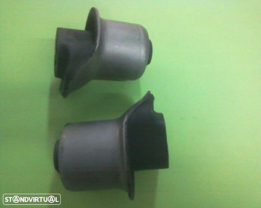 Par de sinoblocos eixo traz vw golf III 3 NOVOS