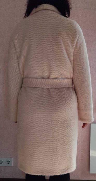 Продам пальто осінь