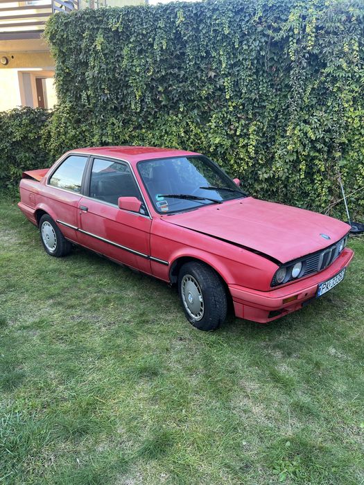 BMW E30, 1990, silnik 1,8
