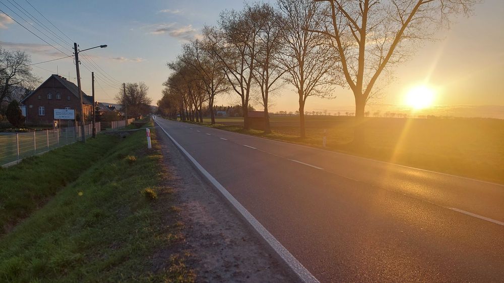 Działka budowlana 2300 m² w zabudowie mieszkalnej w Łące Prudnickiej - View 4