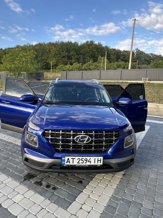 Продам Hyundai Venue