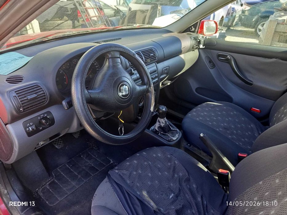 Para peças Seat Leon 1.4I ano 2000
