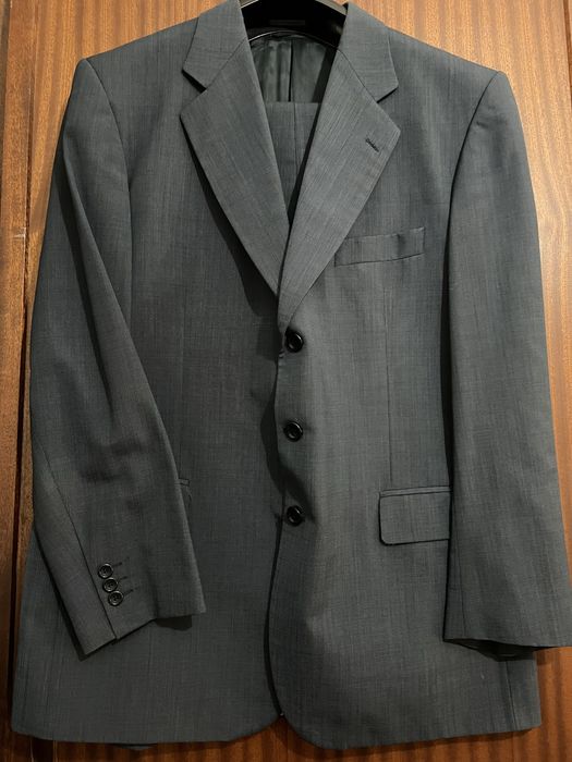 Fatos em lã como novos