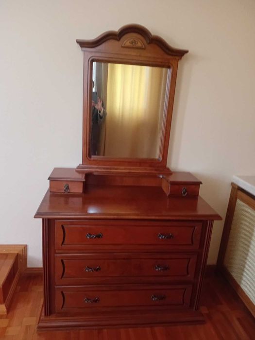 продам    спальню