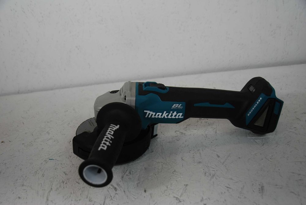 Akumulatorowa  szlifierka kątowa