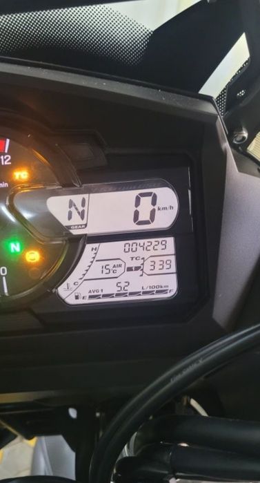 Suzuki Vstrom DL 650 XT 4.500 Km