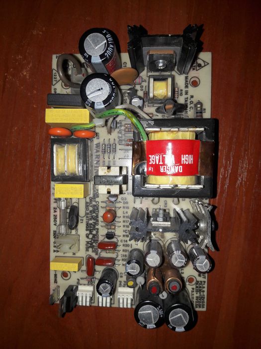 Источник питания Delta +5V, +12V, -12V