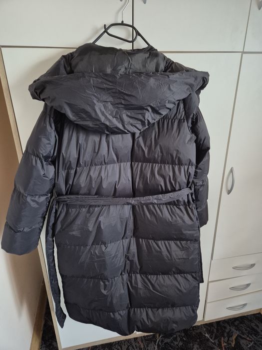 Pikowany płaszcz z kapturem roz L