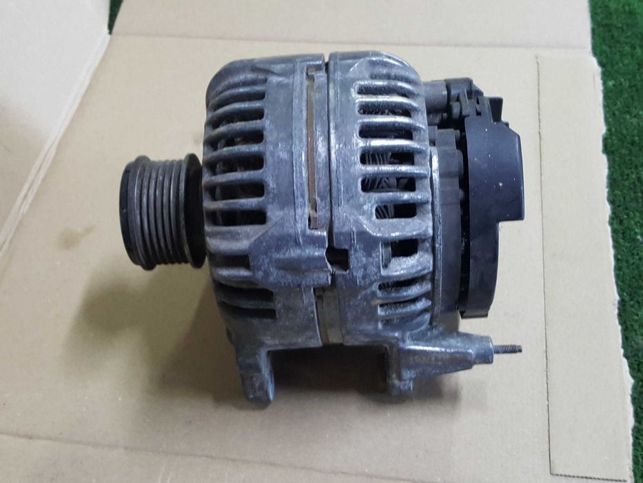 Alternator 140A VW CADDY III Skoda Audi