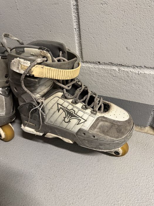 Rolki USD Legacy Venom / agresywne, inline