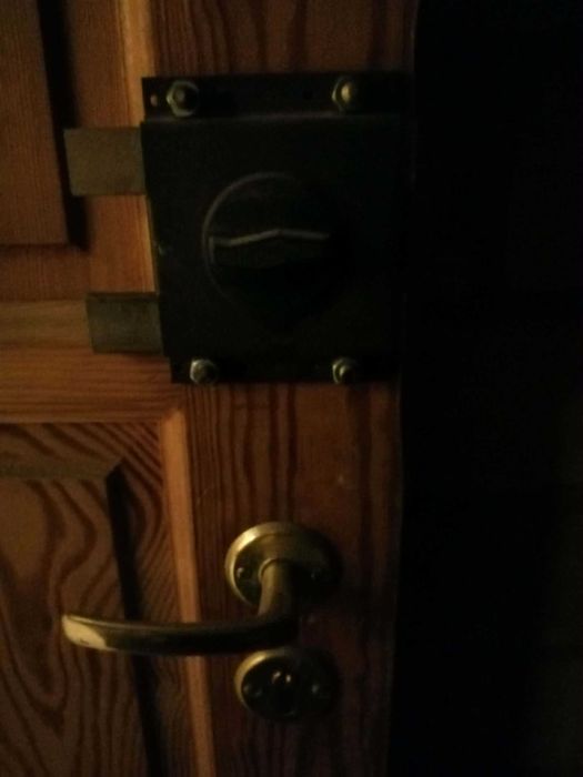 Drzwi drewniane, lite drewno. Pilna sprzedaż. Okazja!