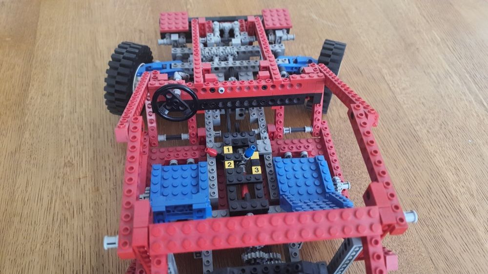 Samochód Lego 8865    1988r.