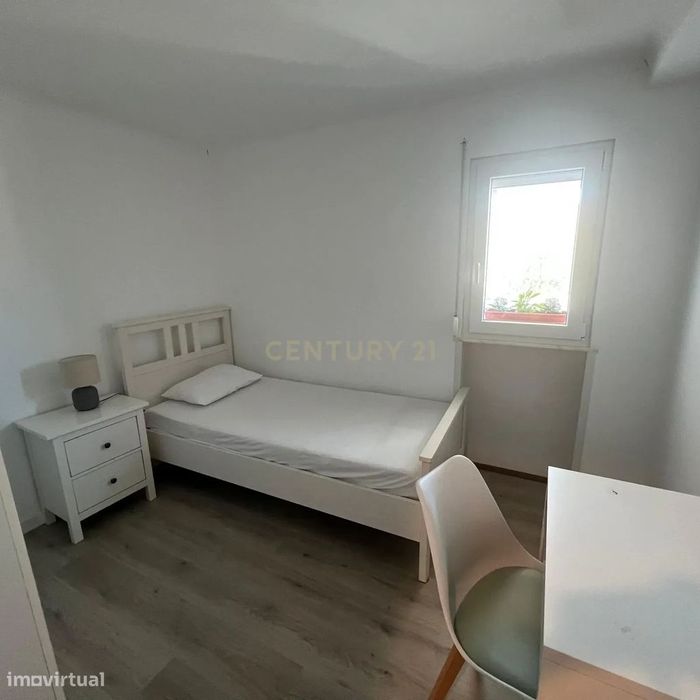 Apartamento T4 transformado em T5!