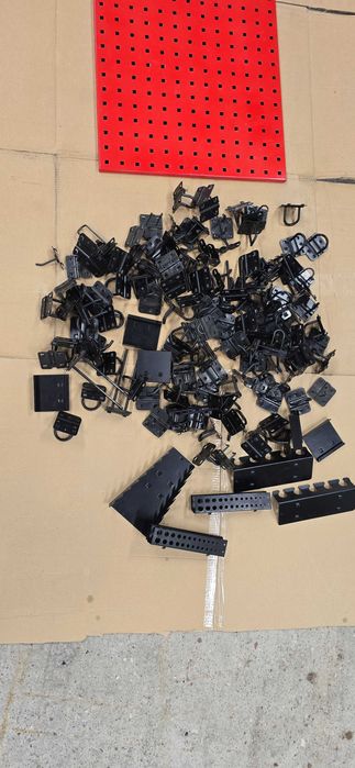 Tablice narzędziowe + zawieszki