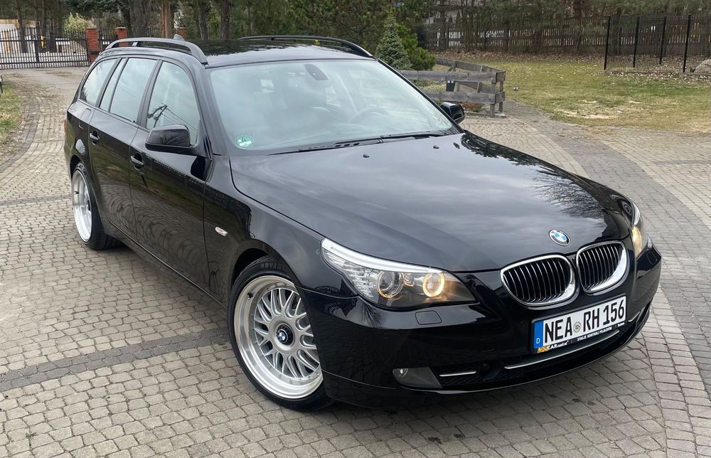 BMW Seria 5 BMW E60 530D 2010 Rok