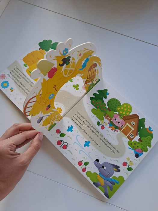 Livro Os 3 porquinhos