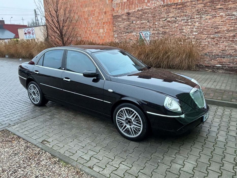Lancia Thesis