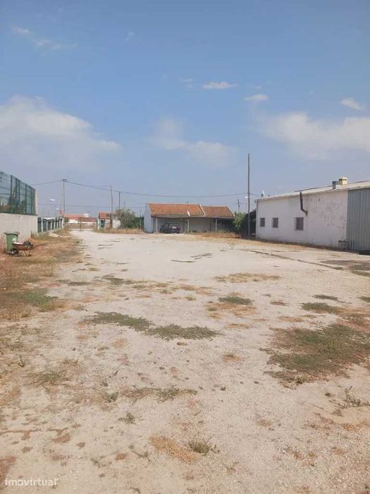 Terreno misto com excelente viabilidade de construção – Pinhal Novo