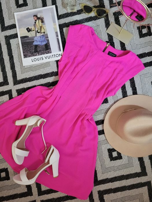 Яскраве barbie рожеве плаття zara міні сукня платье розовое яркое жін