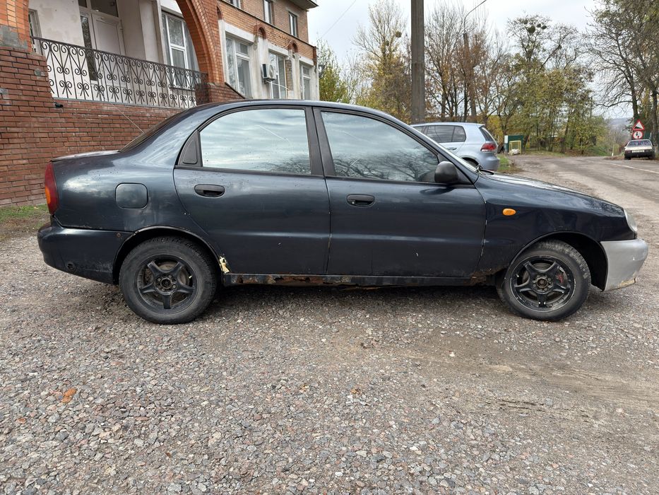 Продам Daewoo Lanos 1,6