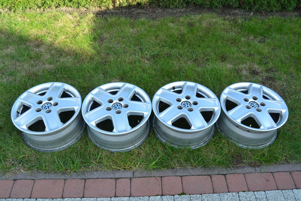 Felgi alu VW Sharan 16 cali 5x112 et59 7x16 komplet vw sharan