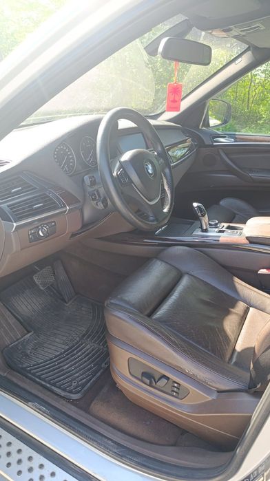 Продам BMW e70 3.0 дизель