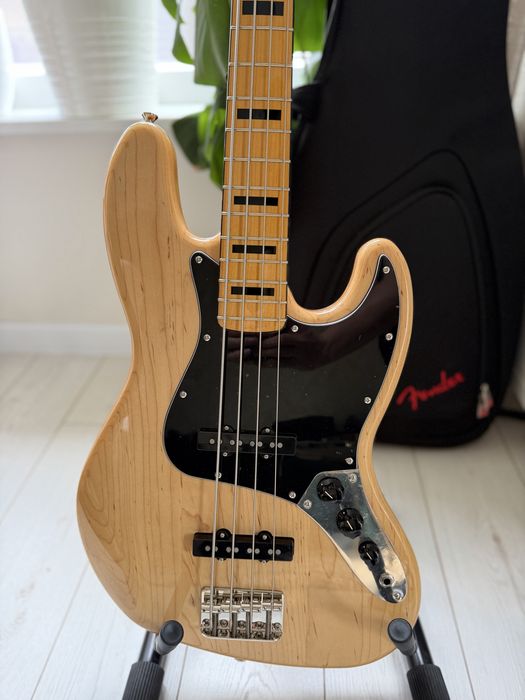 Gitara Basowa Squier Classic Vibe 70s Jazz Bass MN NAT + gigbag Fender FB610 Electric Bass