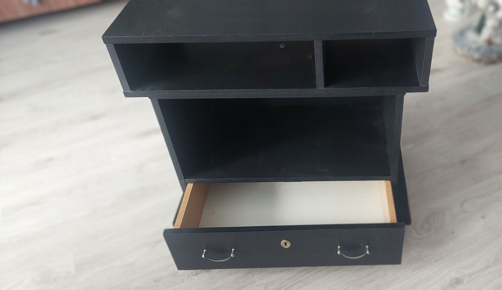 Stolik/szafka pod telewizor