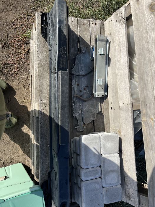 Підсилювач заднього бампера фіат добло