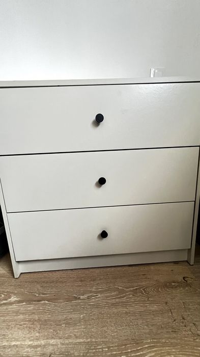 comoda com 3 gavetas