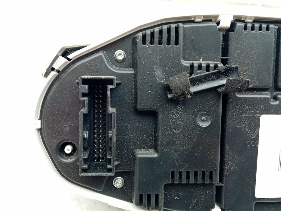 Quadrante / painel de instrumentos FORD Fiesta VI (CB1, CCN)