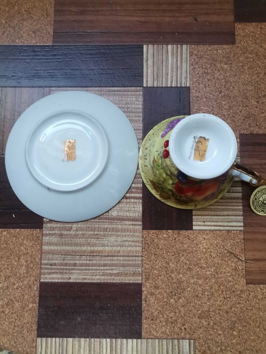 Чашка з блюдцем Bona di