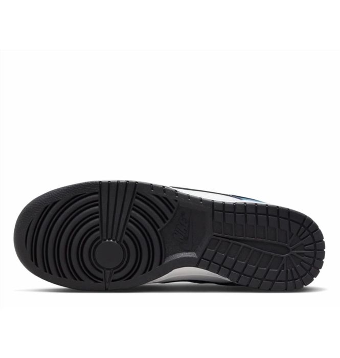 Кроссовки Nike Dunk Low White/Black FD6923-100