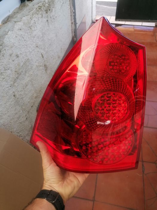 Farolins traseiros Automóvel