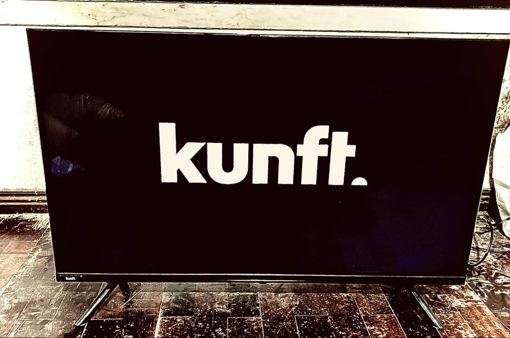 TV KUNFT (32 Polegadas).