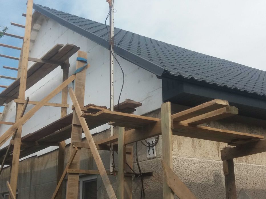 Робота криші тафасади .