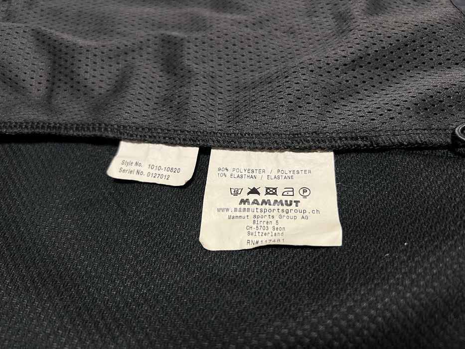 Куртка трекінгова жіноча Mammut