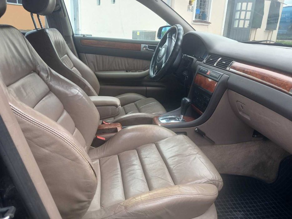 Автомобіль Audi A6C5