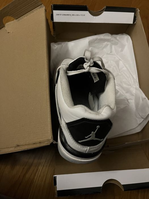 Jordan 4 military black