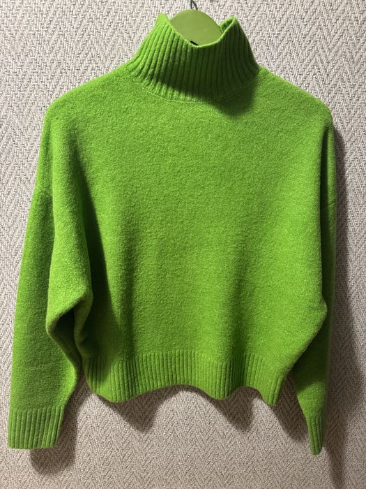 Свитер женский Zara