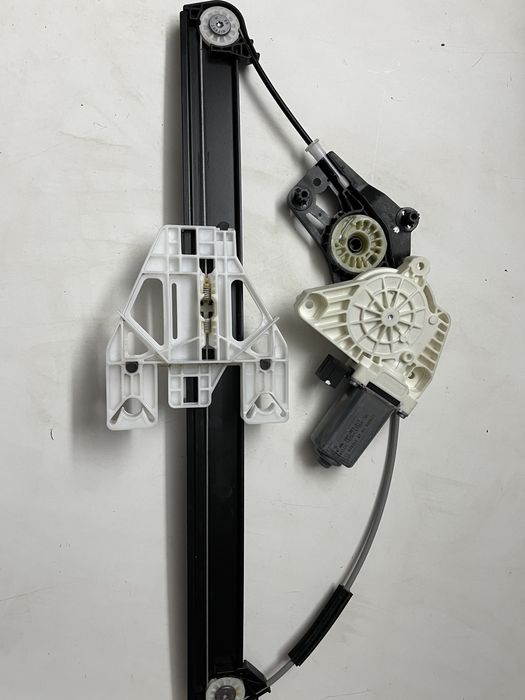 Audi Q5 II Mechanizm szyby drzwi tyl 80A839461