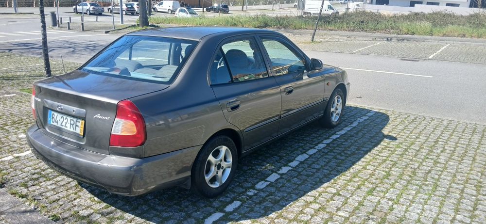 Vendo Carro Accent 1.3 Gasolina