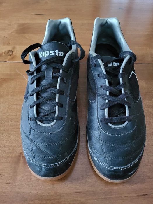 Halówki Kipsta roz. 45 - 35,-