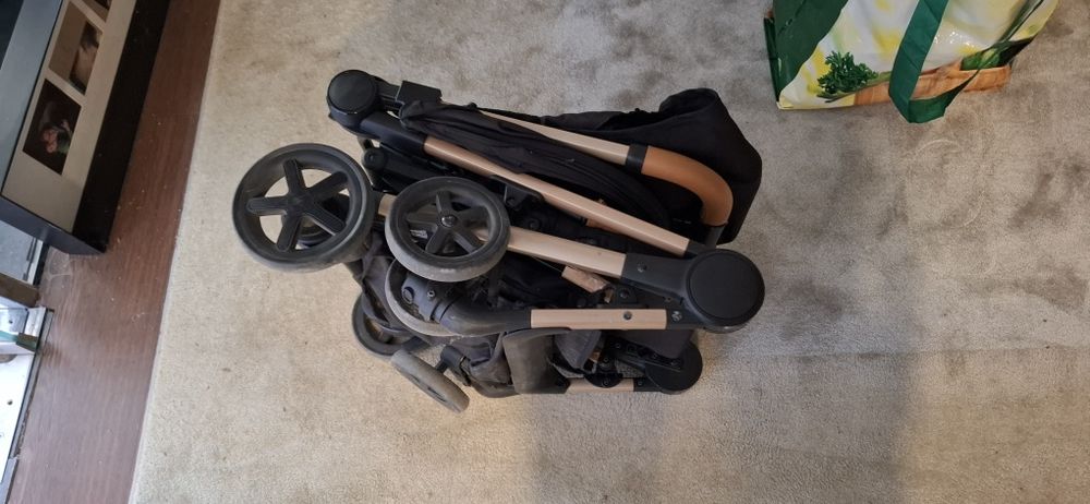 Carrinho de passeio Miinimo 3 Edição Especial Pure Black